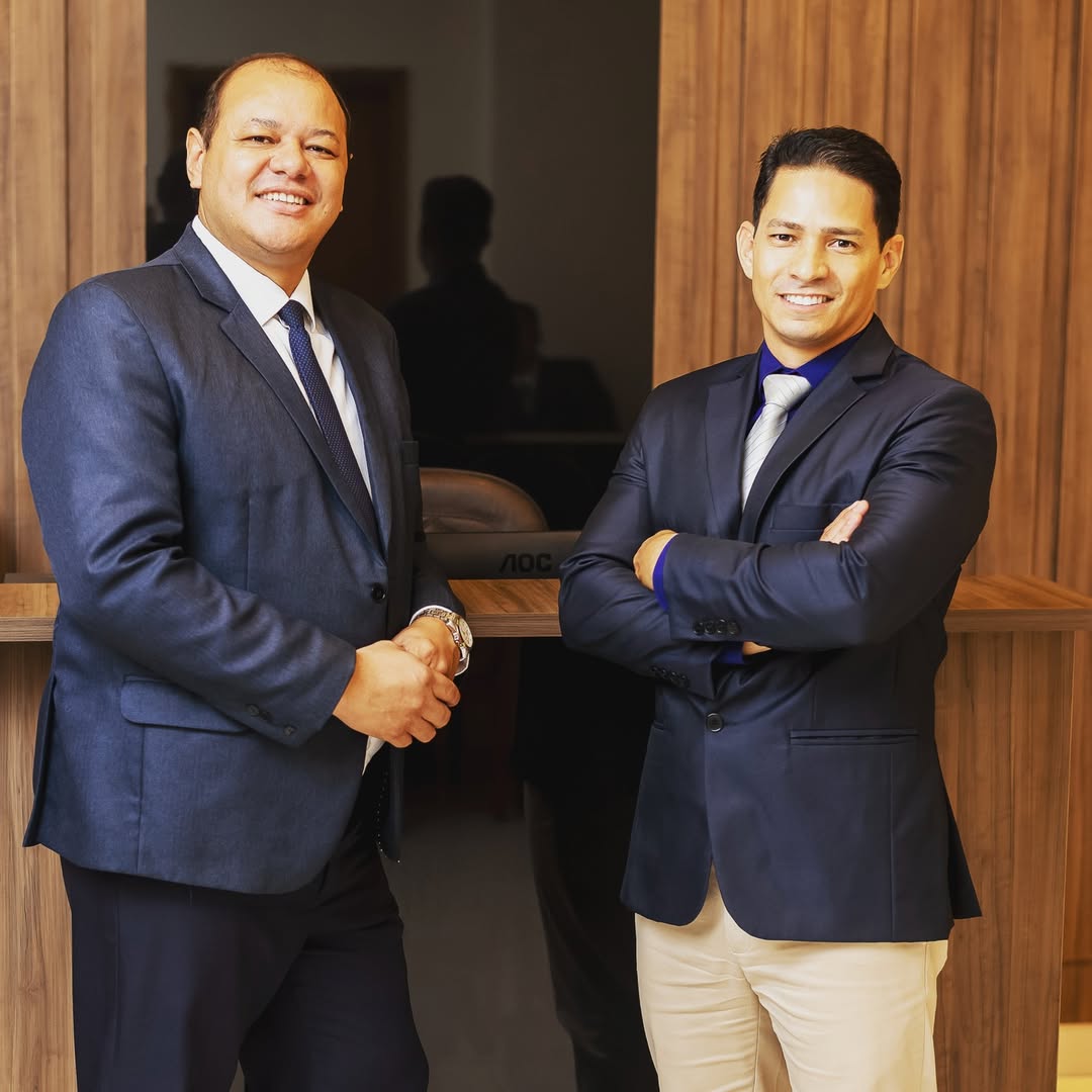 Melchor & Campos Background